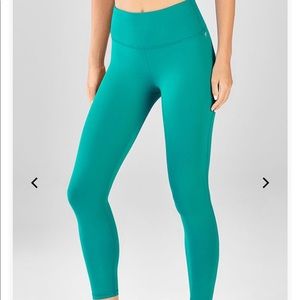 NWT Fabletics High-Waisted Powerhold 7/8 Leggings